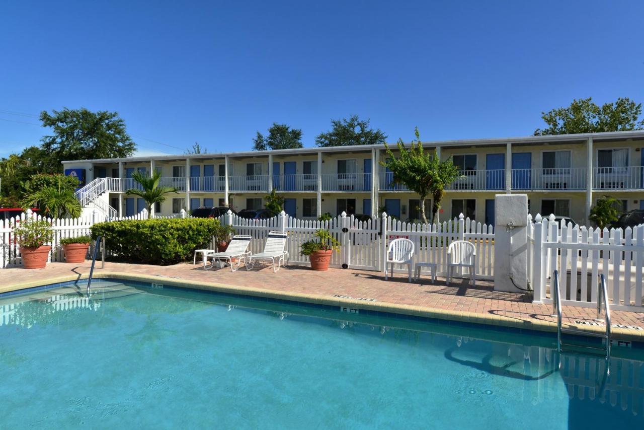 Americas Best Value Inn Bradenton-Sarasota מראה חיצוני תמונה