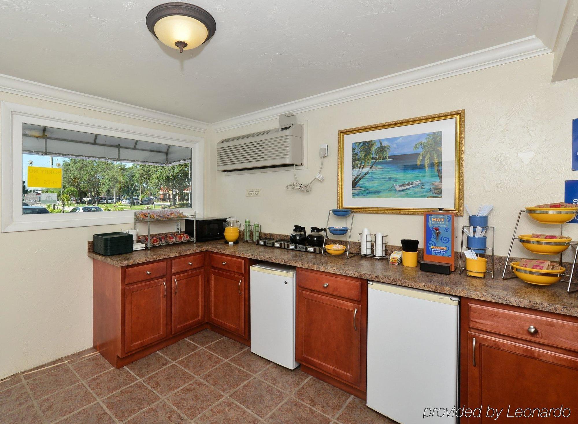 Americas Best Value Inn Bradenton-Sarasota מראה חיצוני תמונה